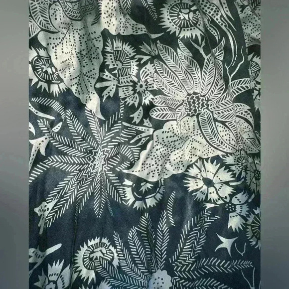 Banana Republic size 6 silk forest green floral Summer cap sleeve dress. VGUC - Picture 8 of 11